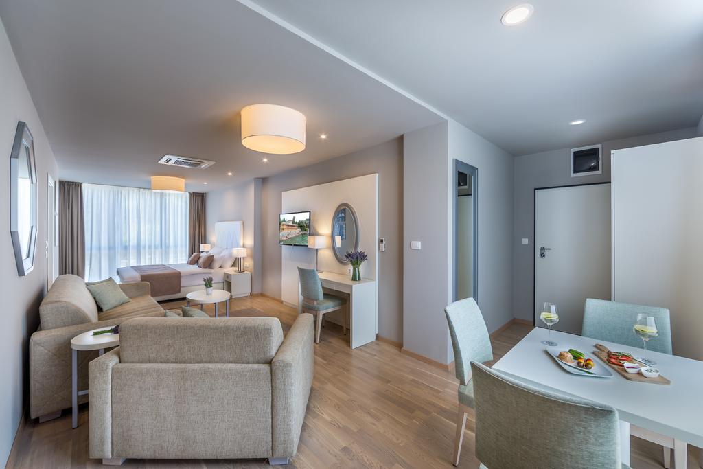 Apartments & Rooms Preelook Опатия Екстериор снимка