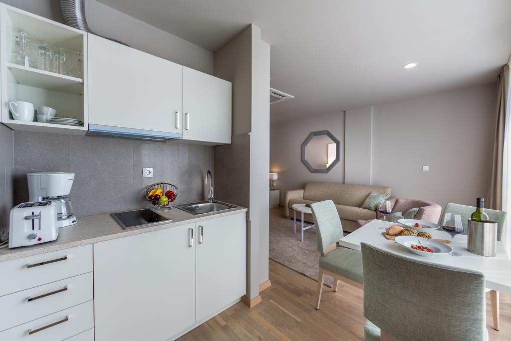 Apartments & Rooms Preelook Опатия Екстериор снимка