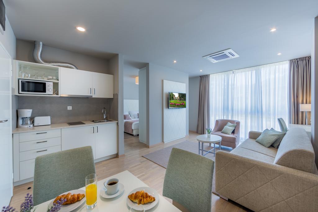 Apartments & Rooms Preelook Опатия Екстериор снимка